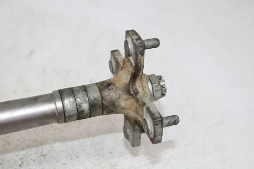 2006 KAWASAKI KFX400 DURABLUE REAR AXLE BACK WHEEL PIVOT BOLT AXEL SHAFT