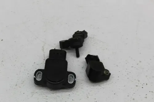 11-13 YAMAHA FZ8 TPS PRIMARY SECONDARY MAP THROTTLE POSITION SENSOR