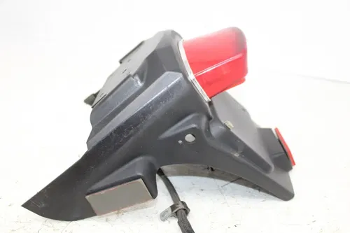 2006 BUELL BLAST REAR BACK WHEEL FENDER MUD GUARD W/ TAIL LIGHT