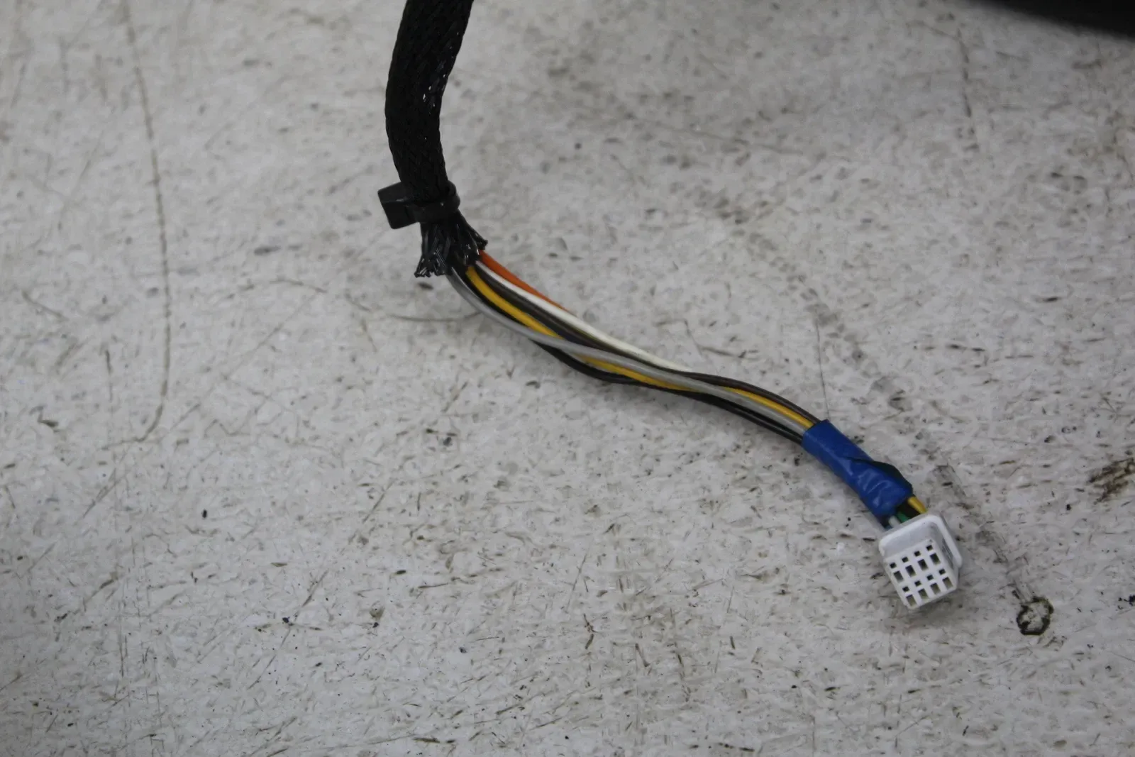 13-18 INDIAN CHIEF DARK HORSE LEFT CLIP ON HANDLE HORN SIGNALS SWITCH SWITCHES