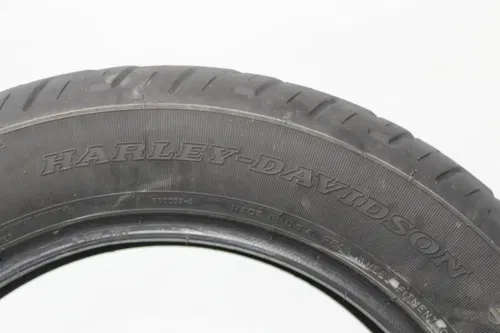 HARLEY DAVIDSON DUNLOP D401T 150/80 B16 M/C 77H REAR BACK TIRE (TREAD:5/32NDS)
