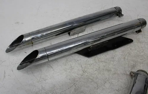 01-06 HONDA SHADOW SPIRIT 750 VT750 VANCE&HINES EXHAUST PIPE MUFFLERS HEADERS