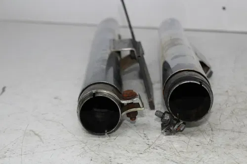 01-06 HONDA SHADOW SPIRIT 750 VT750 VANCE&HINES EXHAUST PIPE MUFFLERS HEADERS