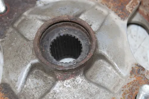 2016 Polaris Sportsman XP 1000 REAR BACK WHEEL LEFT HUB