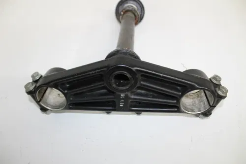 1990 KAWASAKI NINJA ZX11 ZX1100C FRONT FORKS CLAMP LOWER TRIPLE TREE STEM