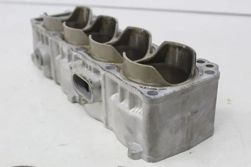 08-21 Suzuki Hayabusa Gsx1300r Engine Motor Piston Cylinders Block Jug