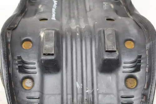 85 HONDA V30 MAGNA VF500C FRONT DRIVERS SEAT