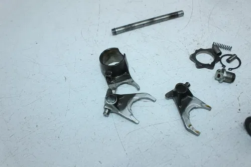 83 KAWASAKI ZX750A ENGINE MOTOR TRANSMISSION TRANNY GEARS