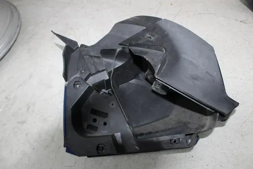 10-12 CAN-AM SPYDER ROADSTER RT LEFT SIDE SPEAKER (SEE DESCP)