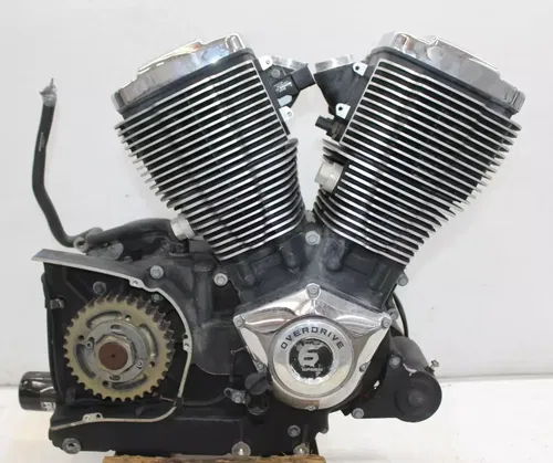 09 VICTORY VISION TOUR ENGINE MOTOR CYLINDER HEAD CASES CRANK TRANSMISSION