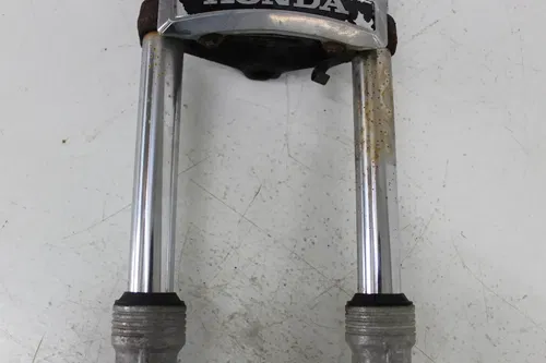 80-81 HONDA CB650C FRONT END FORKS TRIPLE TREE CLAMP FORK TUBES