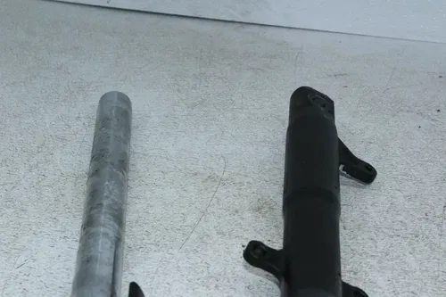 2010 KAWASAKI NINJA 250R EX250J FRONT END FORKS TRIPLE TREE CLAMP FORK TUBES