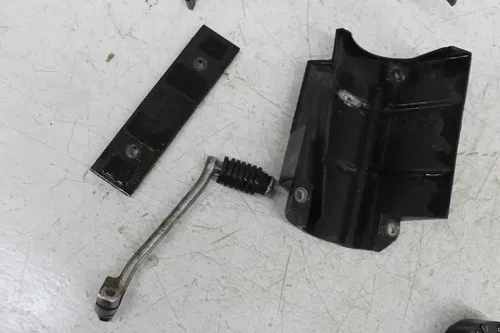 82-83 YAMAHA MAXIM 750 XJ750 ENGINE PARTS OIL PUMP CHAIN COG HARDWARE SHIFTER