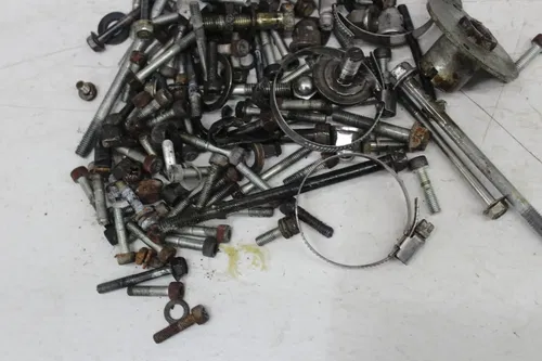 82-83 YAMAHA MAXIM 750 XJ750 ENGINE PARTS OIL PUMP CHAIN COG HARDWARE SHIFTER