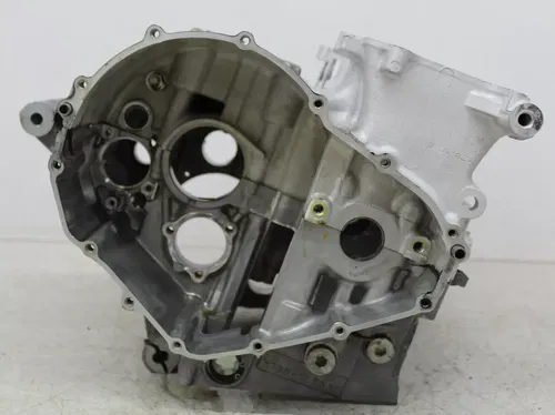 11-24 SUZUKI GSXR600 ENGINE MOTOR CRANKCASE CRANK CASES BLOCK