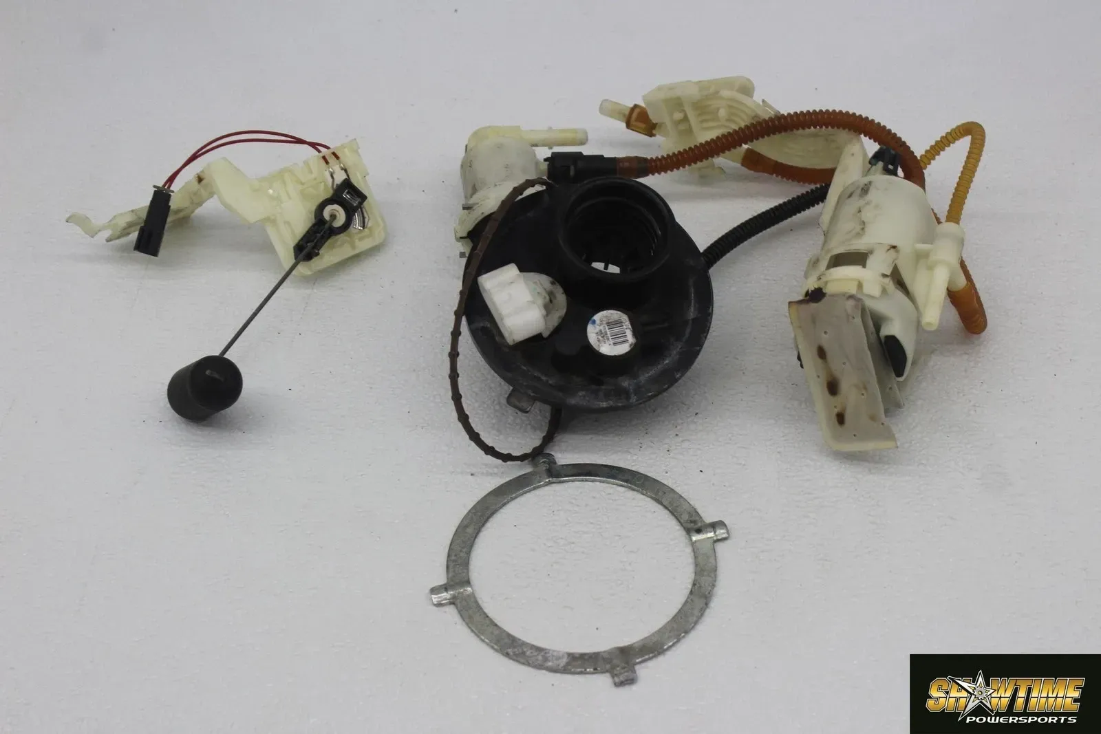 17-23 HARLEY-DAVIDSON ELECTRA GLIDE ULTRA CLASSIC FLHTCUI FUEL GAS PUMP