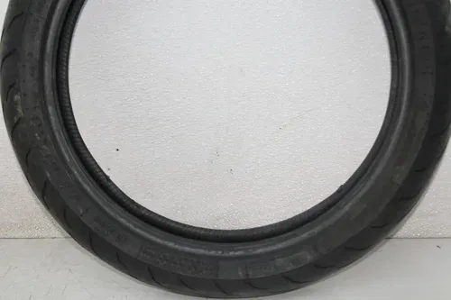KENDA KM1 ST ROAD 120/70 ZR17 (58W) FRONT TIRE (TREAD:4/32NDS)