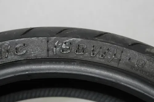KENDA KM1 ST ROAD 120/70 ZR17 (58W) FRONT TIRE (TREAD:4/32NDS)