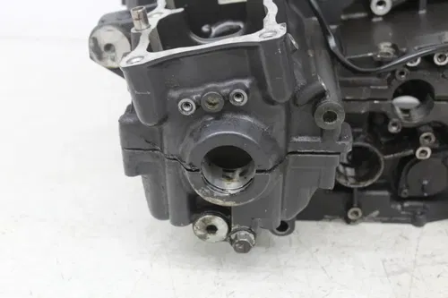 1995-1999  SUZUKI RF900R ENGINE MOTOR CRANKCASE CRANK CASES BLOCK
