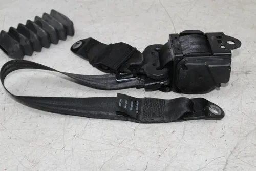 24 CF-MOTO UFORCE 600 RIGHT PASSENGER SEAT BELT