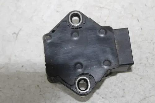 10-12 CAN-AM SPYDER ROADSTER RT BOSH ACCELERATION SENSOR