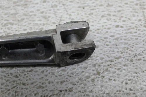 1993 SUZUKI GSXR750 REAR BACK PASSENGER PEG SET PAIR