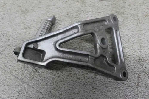 1993 SUZUKI GSXR750 REAR BACK PASSENGER PEG SET PAIR