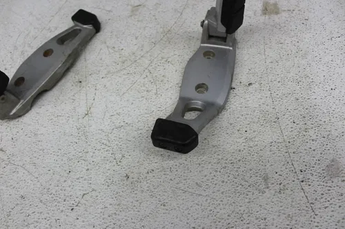 2002 BMW R1150R ROADSTER FRONT FOOT RESTS PEGS STEPS SET PAIR