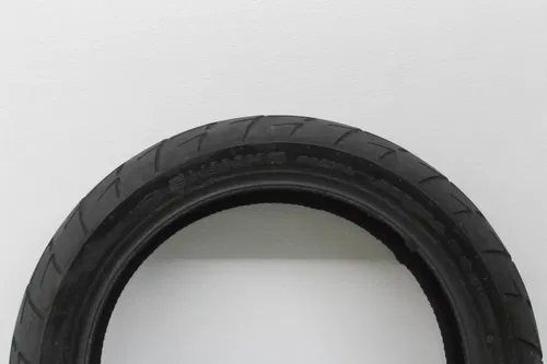 SHINKO R009RR 180/55 ZR17 M/C 73W REAR BACK TIRE (TREAD:6/32NDS)