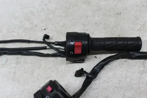 2015 KAWASAKI NINJA 650 EX650F ABS LEFT RIGHT SWITCH SWITCHES ON OFF W/ THROTTLE