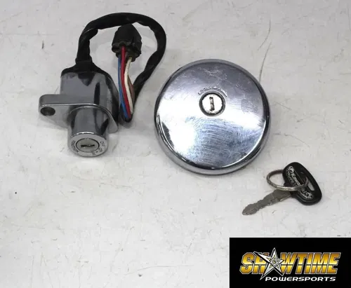 05-08 Kawasaki Vulcan 1500 Vn1500 Classic Ignition Lock Key gas cap set