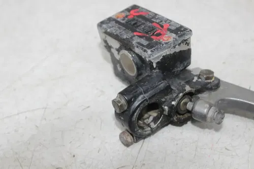 87 YAMAHA WARRIOR 350 FRONT BRAKE MASTER CYLINDER LEVER W/ THUMB THROTTLE (READ)