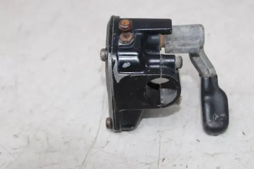 87 YAMAHA WARRIOR 350 FRONT BRAKE MASTER CYLINDER LEVER W/ THUMB THROTTLE (READ)