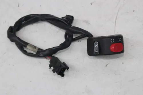 06-12 TRIUMPH DAYTONA 675 LEFT RIGHT CONTROL SWITCH SWITCHES ON OFF TURN SIGNAL