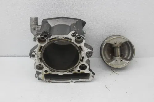 01-05 YAMAHA RAPTOR 660R YFM660R 660 ENGINE CYLINDER PISTON BLOCK JUG BARREL