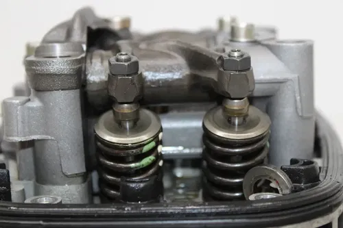 1999 BMW R1200C LEFT ENGINE TOP END CYLINDER HEAD CAMS VALVES COVER