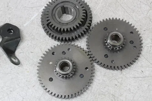 92 YAMAHA VIRAGO 750 XV750 ENGINE PARTS AND HARDWARE TIMING GUIDE CHAIN OIL PUMP