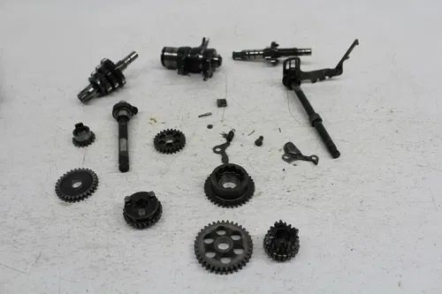 72 KAWASAKI G3 SS TRANSMISSION TRANNY GEAR