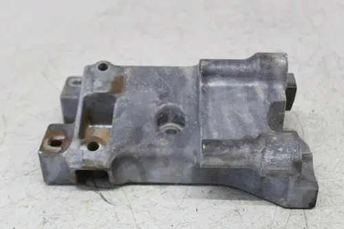19 POLARIS GENERAL 1000 EPS MOTOR ENGINE MOUNT STAY BRACKET