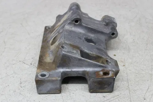 19 POLARIS GENERAL 1000 EPS MOTOR ENGINE MOUNT STAY BRACKET