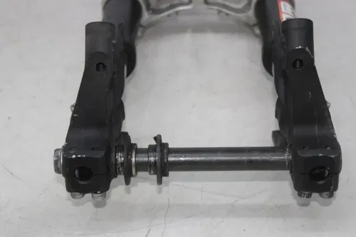 05 YAMAHA YZF R6 FRONT END FORKS TRIPLE TREE CLAMP FORK TUBES (SEE DESCP)