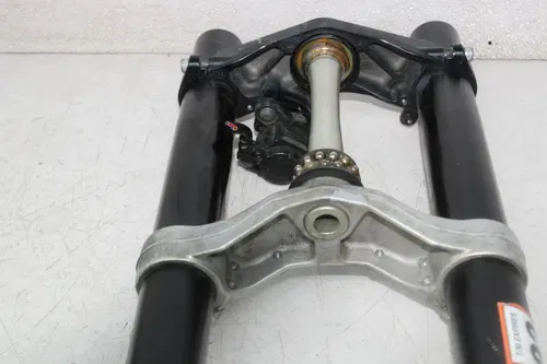 05 YAMAHA YZF R6 FRONT END FORKS TRIPLE TREE CLAMP FORK TUBES (SEE DESCP)
