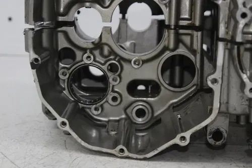 98-06 SUZUKI KATANA 750 GSX750F ENGINE MOTOR CRANKCASE CRANK CASES BLOCK