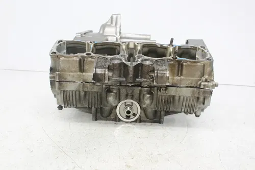 98-06 SUZUKI KATANA 750 GSX750F ENGINE MOTOR CRANKCASE CRANK CASES BLOCK