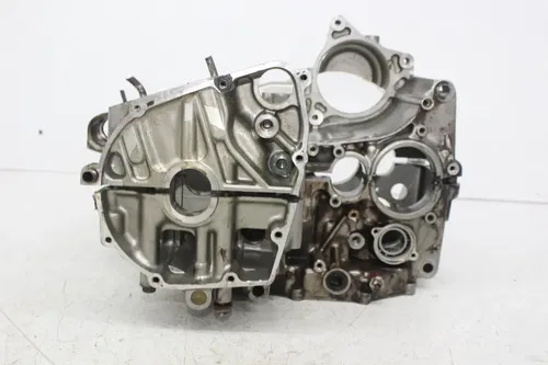 98-06 SUZUKI KATANA 750 GSX750F ENGINE MOTOR CRANKCASE CRANK CASES BLOCK