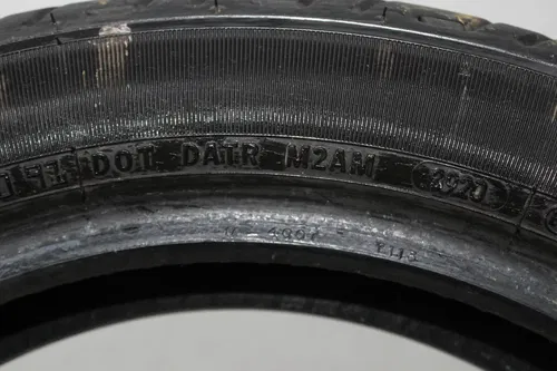 HARLEY-DAVIDSON DUNLOP D402 MT90B16 M/C 72H 30 20 91 FRONT TIRE (TREAD:3/32NDS)