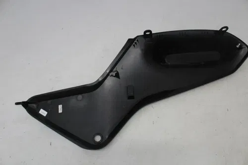 18-23 HUSQVARNA  SVARTPILEN 401 LEFT GAS TANK FUEL CELL PANEL COVER TRIM COWL