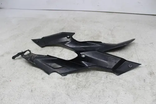 2010 Ducati Streetfighter S RIGHT LEFT FRONT SIDE SEAT PANELS TRIMS COWLS