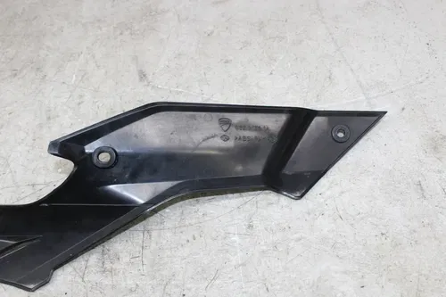 2010 Ducati Streetfighter S RIGHT LEFT FRONT SIDE SEAT PANELS TRIMS COWLS