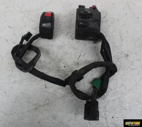 06-11 KAWASAKI NINJA ZX14 LEFT RIGHT CONTROL SWITCH SWITCHES ON OFF TURN SIGNAL